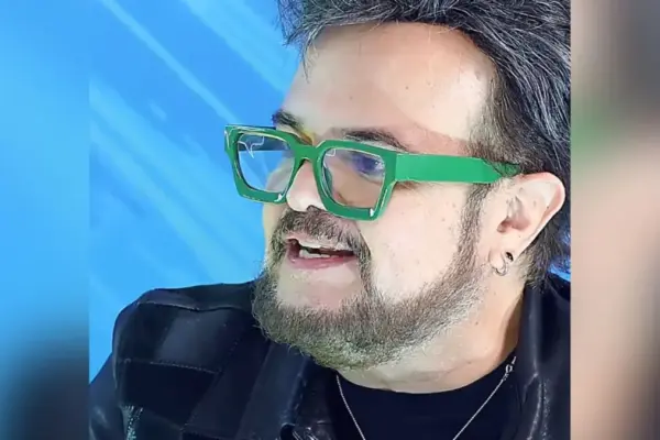 Aleks Syntek’s Latest Tirade Against Bad Bunny and Puerto Rican Accent Sparks Backlash